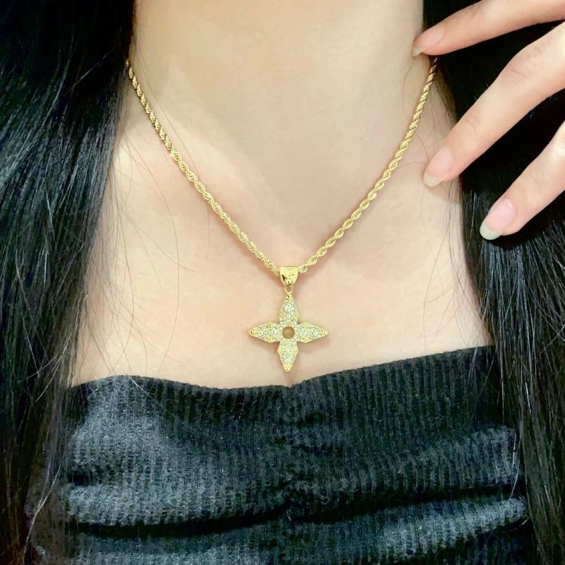 Affordable Louis Vuitton Necklaces 250547