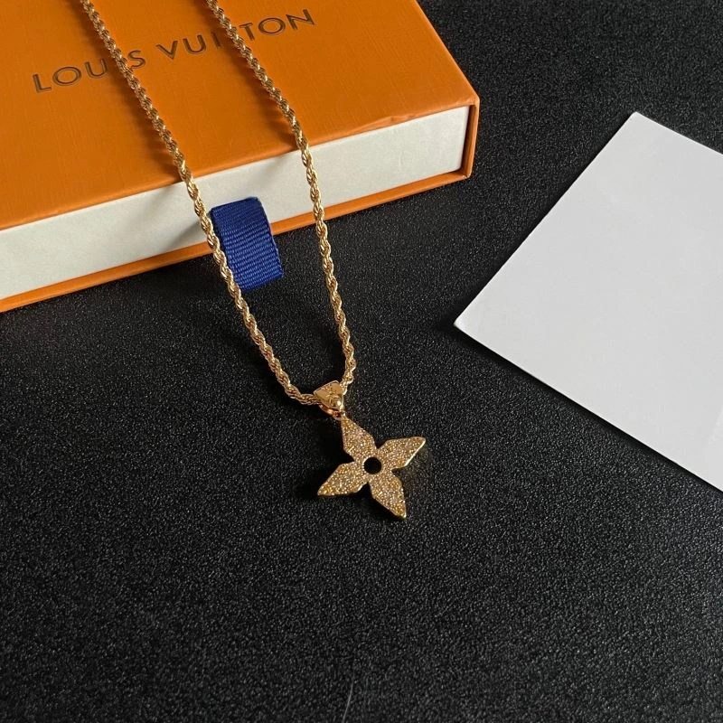 Affordable Louis Vuitton Necklaces 250547
