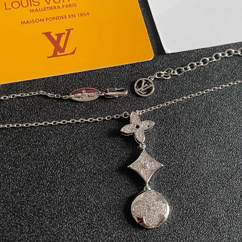 Louis Vuitton Necklaces Packable 250553