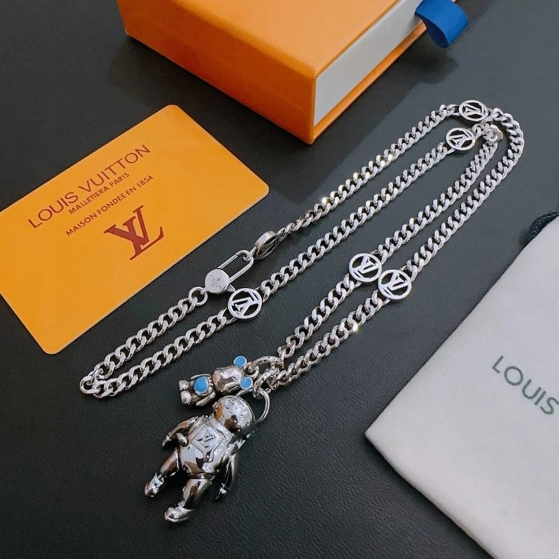 Lightweight Louis Vuitton Necklaces 250533