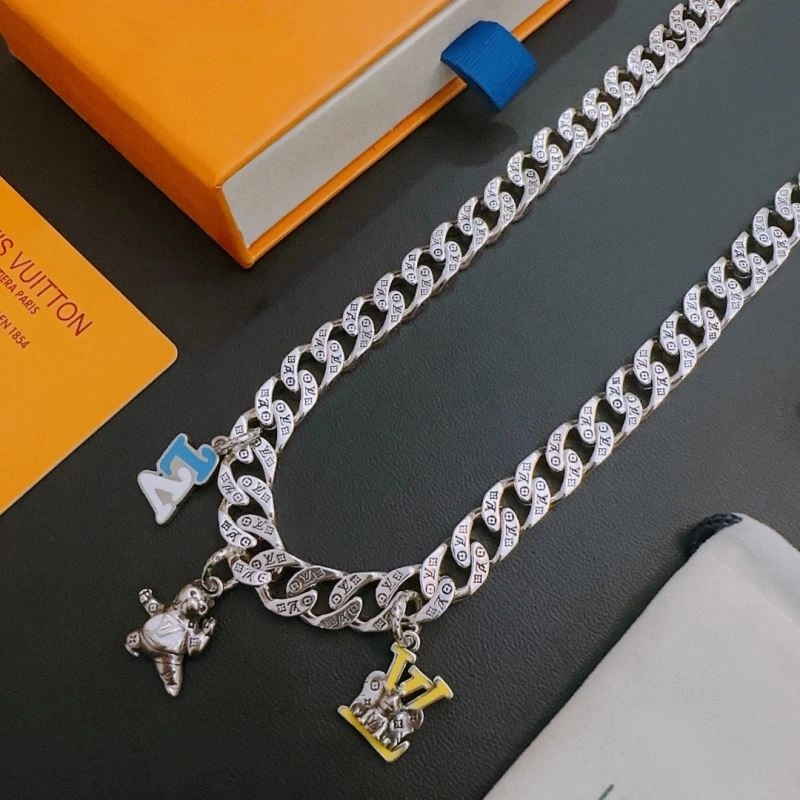 Louis Vuitton Necklaces NewStyle 250538