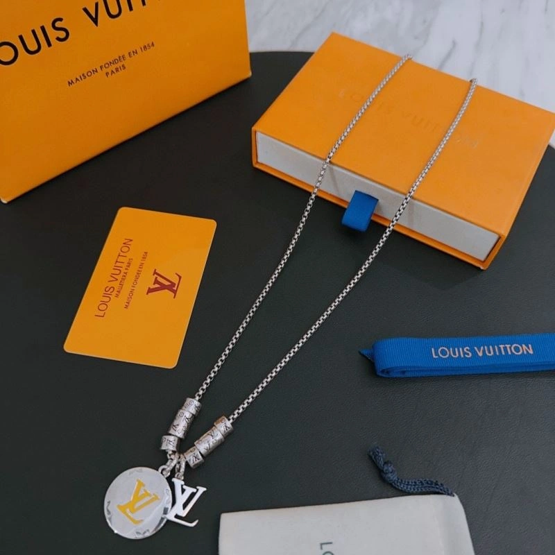 Louis Vuitton Necklaces Unique 250530
