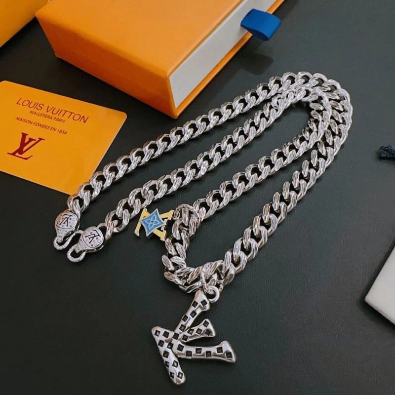 Louis Vuitton Necklaces QuickDry 250525