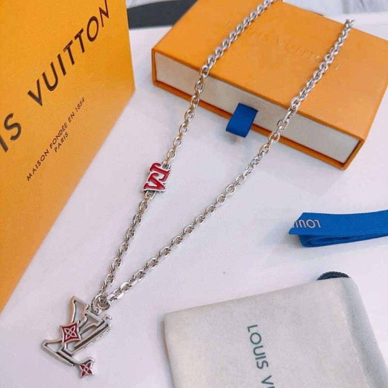 Louis Vuitton Necklaces Refined 250524