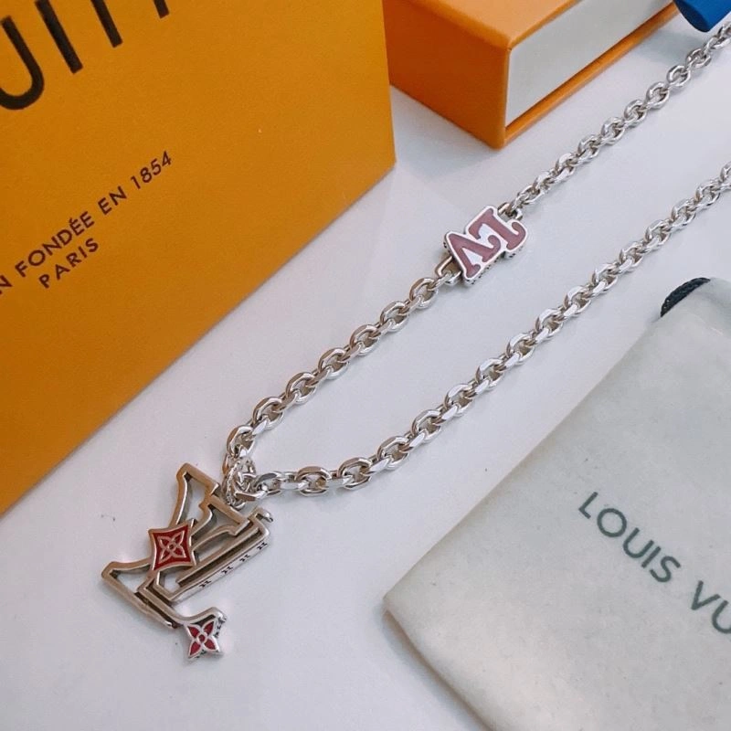 Louis Vuitton Necklaces Refined 250524