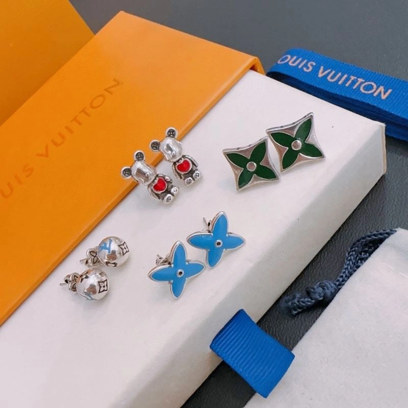 Louis Vuitton Necklaces NewStyle 250492