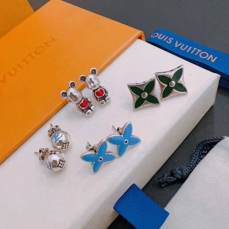 Louis Vuitton Necklaces NewStyle 250492