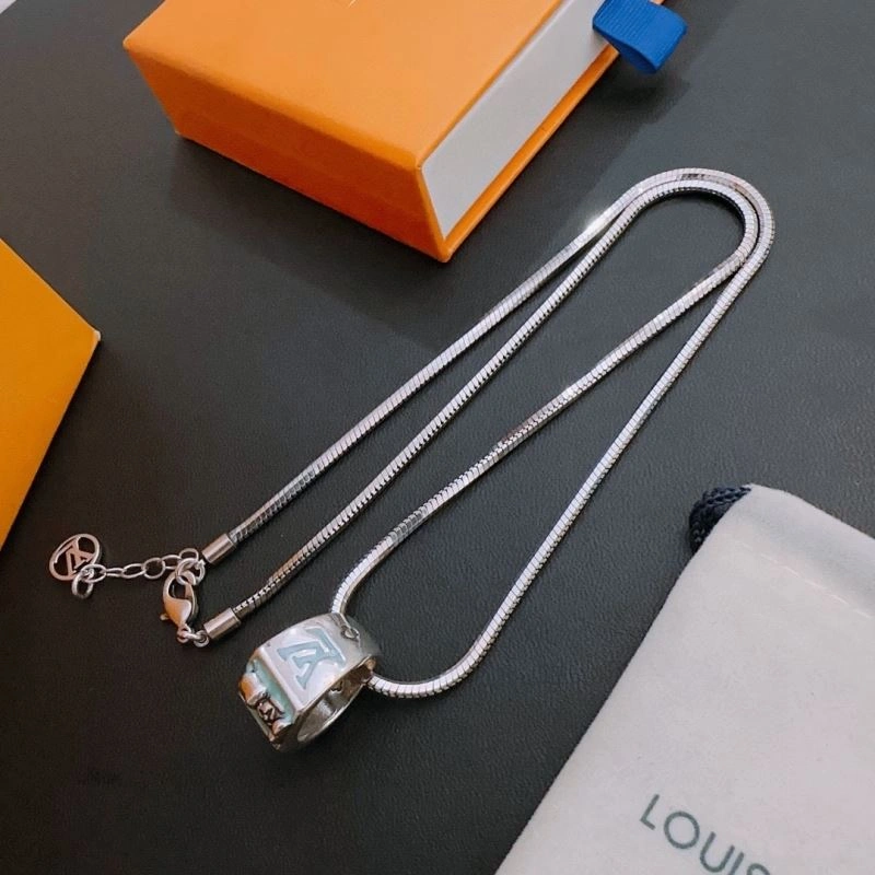 BestValue Louis Vuitton Necklaces 250502