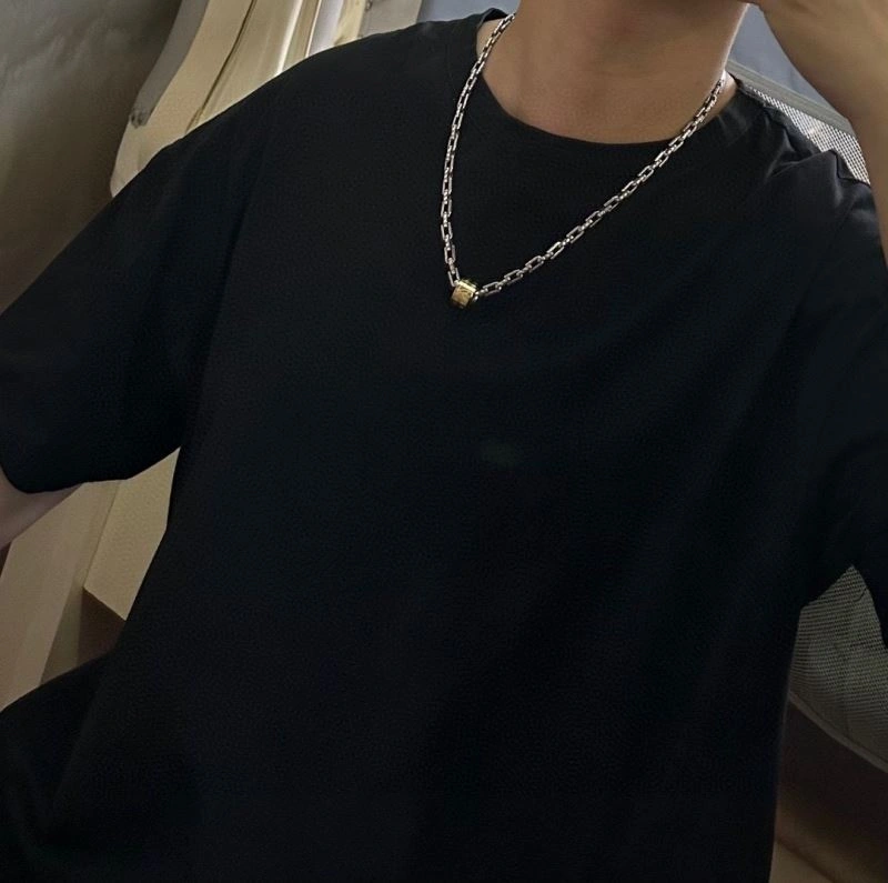 Louis Vuitton Necklaces QuickDry 250508
