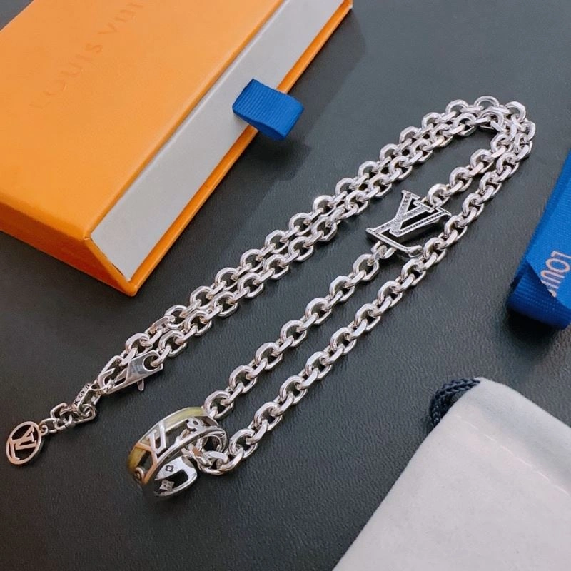 Louis Vuitton Necklaces FastDry 250512