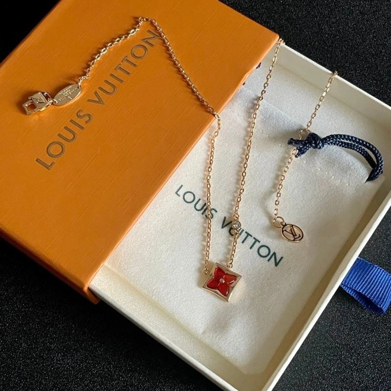 Louis Vuitton Necklaces Bright 250516
