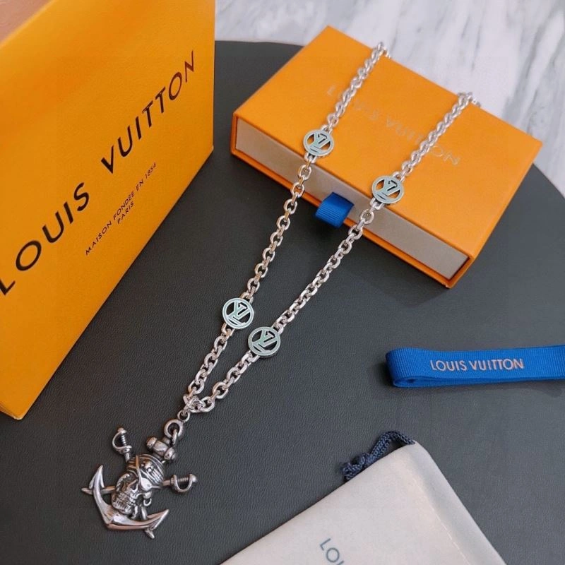 Durable Louis Vuitton Necklaces 250511