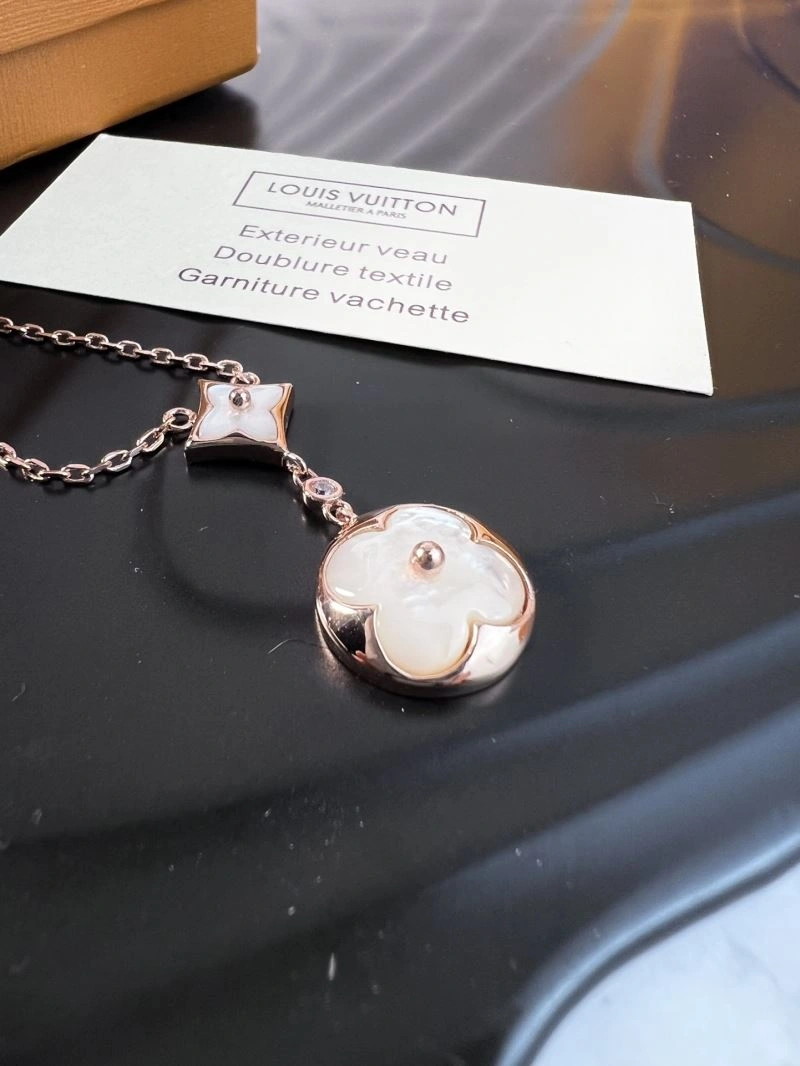 Louis Vuitton Necklaces UrbanStyle 250494