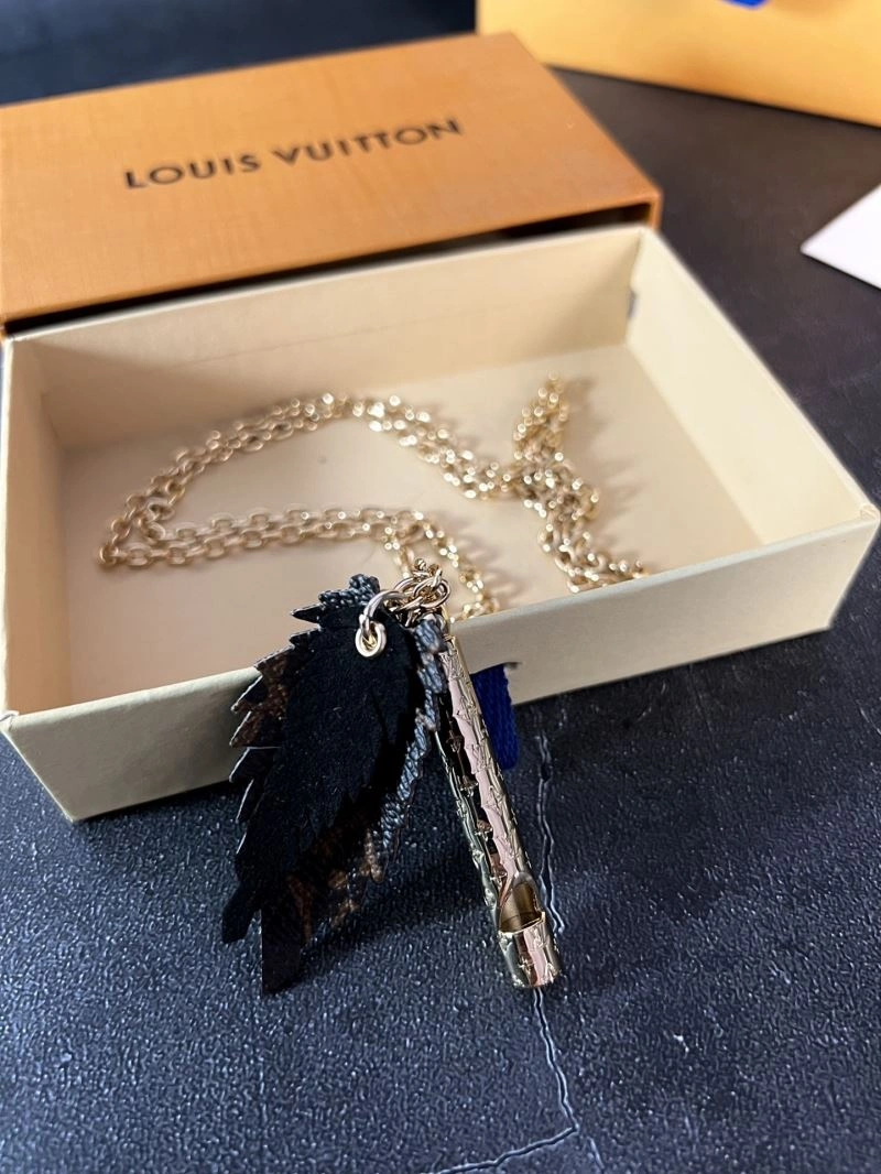 Louis Vuitton Necklaces MultiPurpose 250496