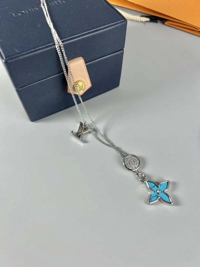 Vibrant Louis Vuitton Necklaces 250499