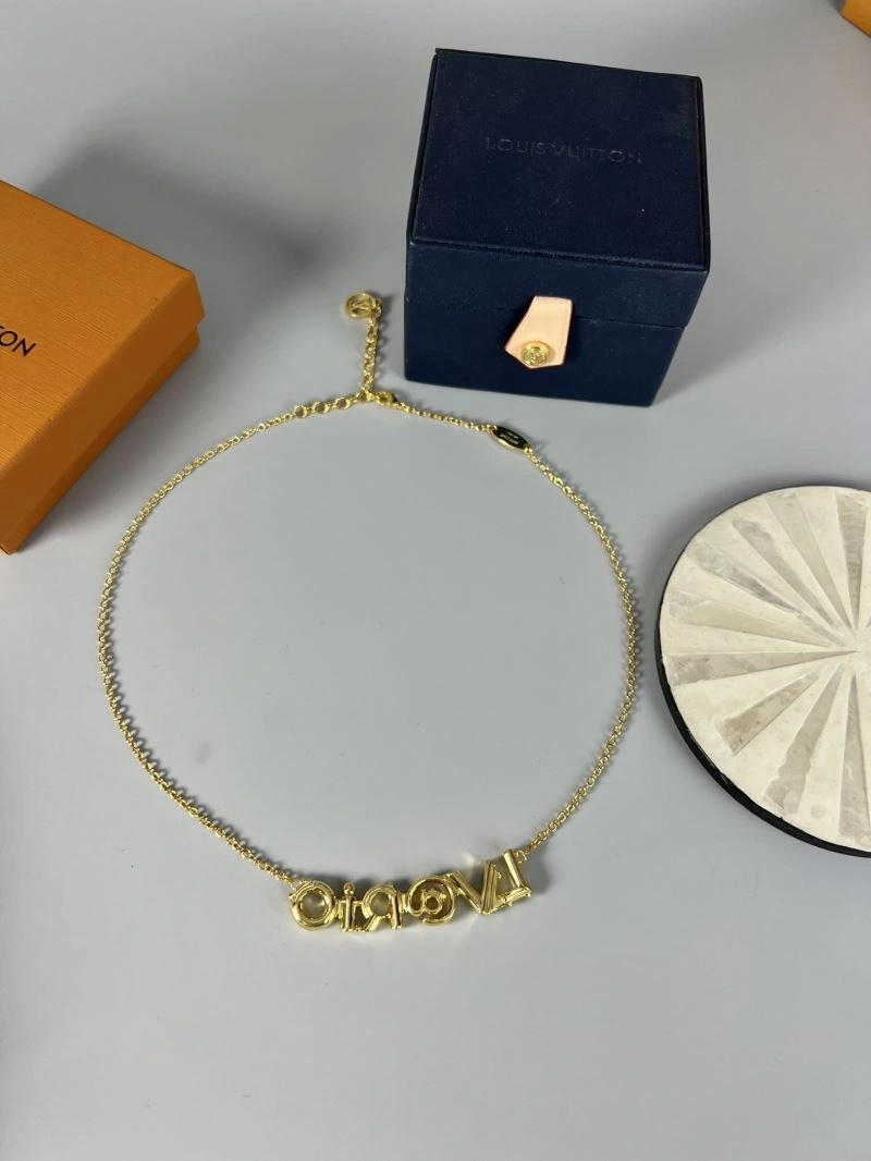 Louis Vuitton Necklaces ZipUp 250493