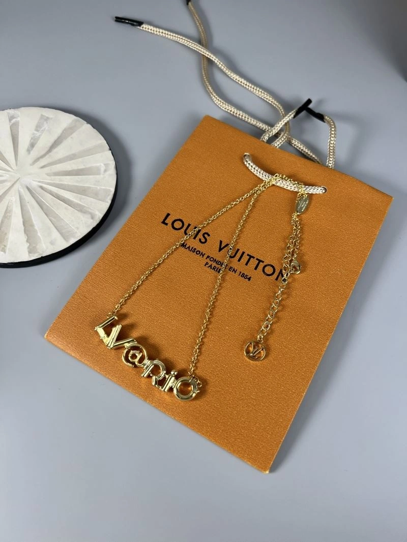 Louis Vuitton Necklaces ZipUp 250493