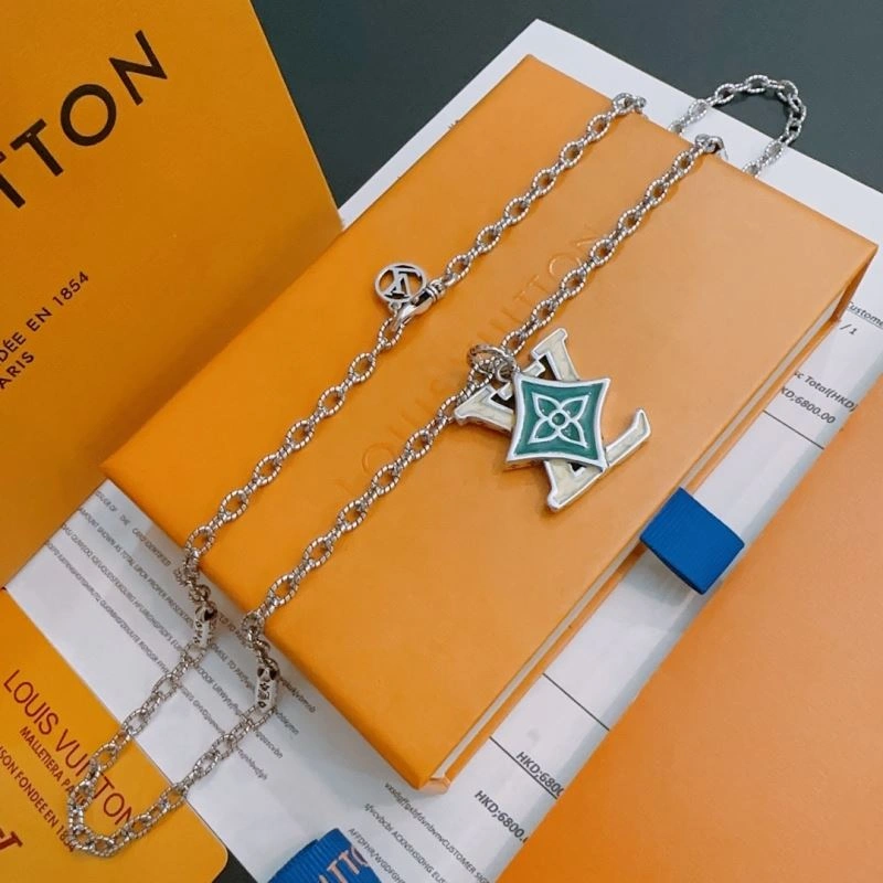 Trendy Louis Vuitton Necklaces 250490