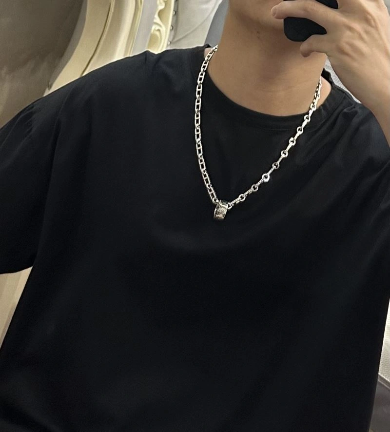 Cozy Louis Vuitton Necklaces 250491