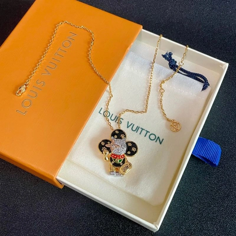 Thermal Louis Vuitton Necklaces 250485