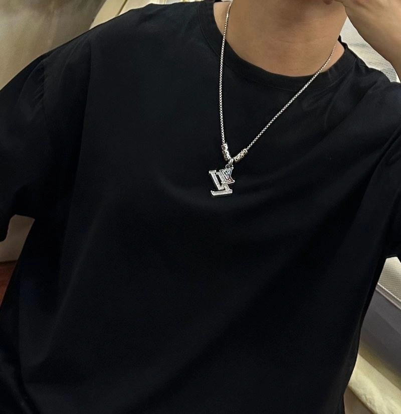 Louis Vuitton Necklaces BestValue 250482