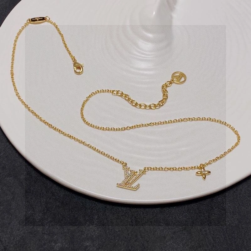 Louis Vuitton Necklaces Affordable 250452