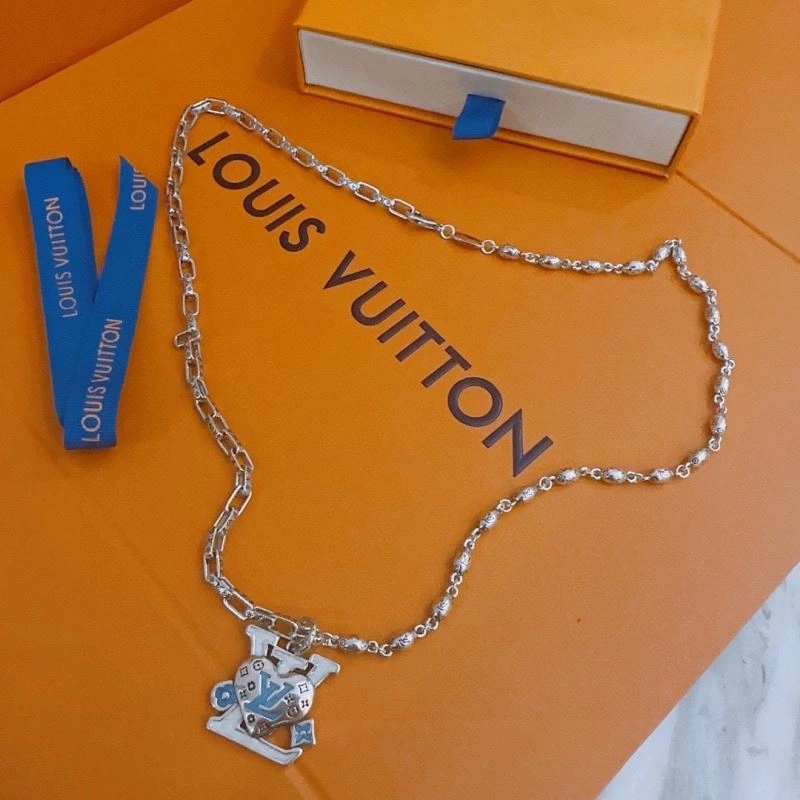 Louis Vuitton Necklaces ZipUp 250471