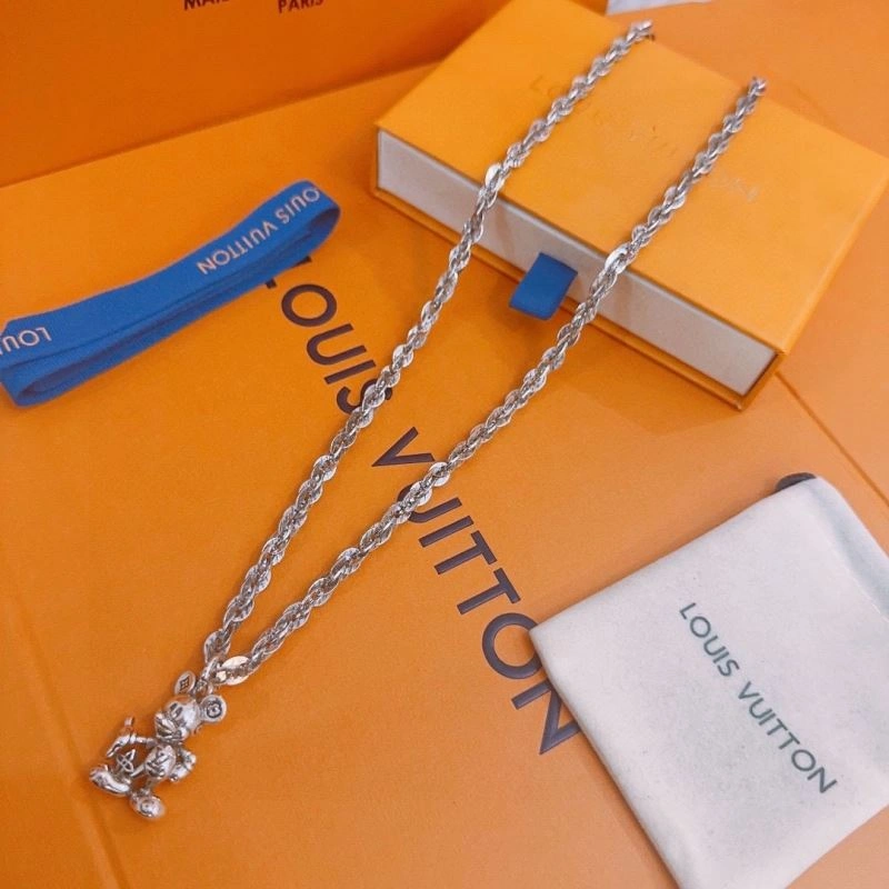 Louis Vuitton Necklaces Snug 250464
