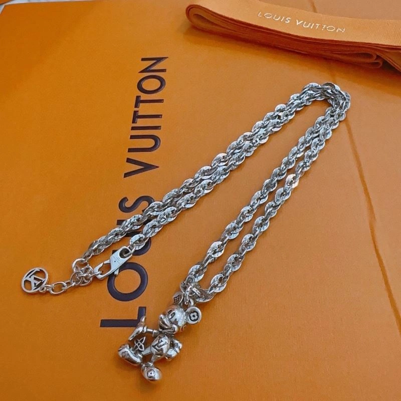 Louis Vuitton Necklaces Snug 250464