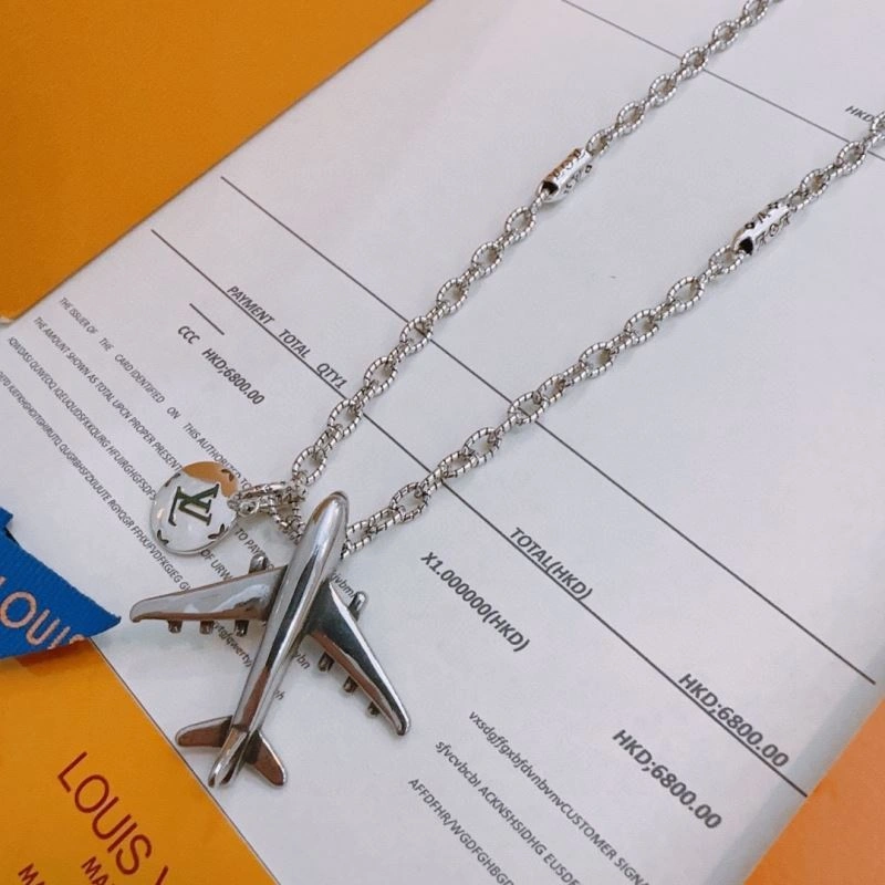 Louis Vuitton Necklaces UrbanStyle 250476