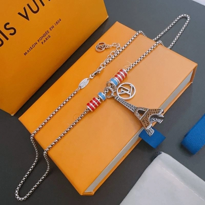 Louis Vuitton Necklaces Lightweight 250467