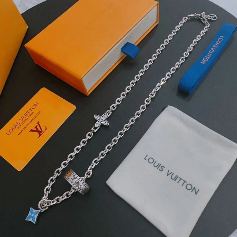 SunProtective Louis Vuitton Necklaces 250463