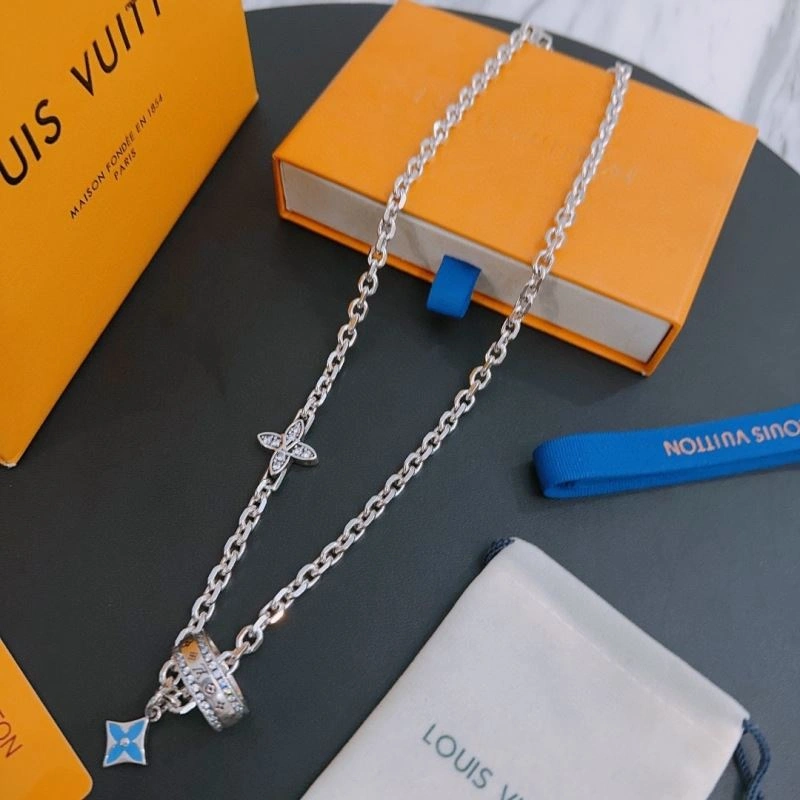 SunProtective Louis Vuitton Necklaces 250463