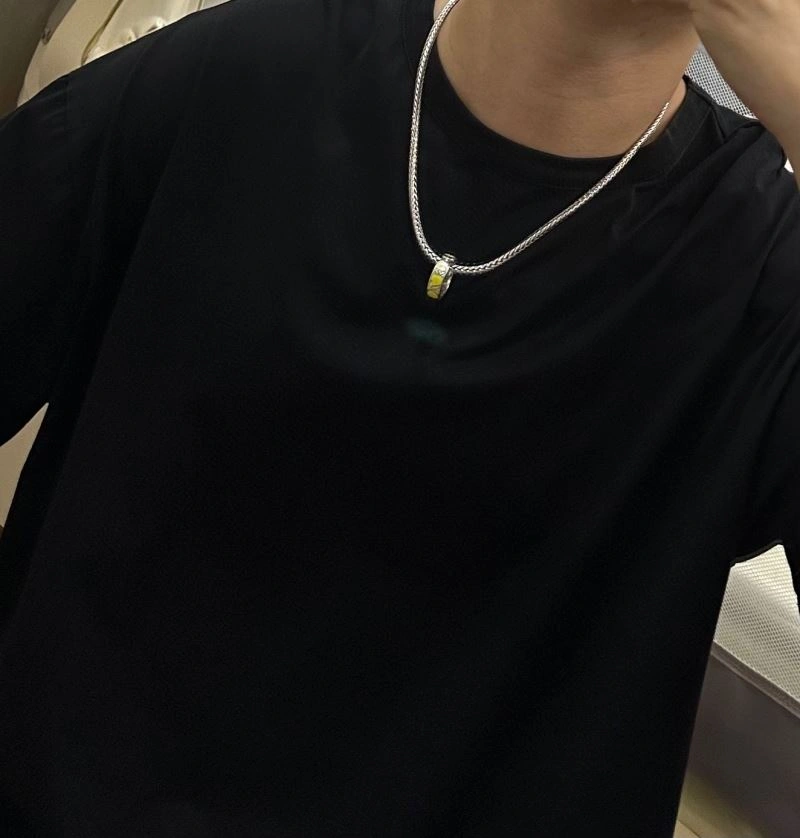 Louis Vuitton Necklaces Bright 250468