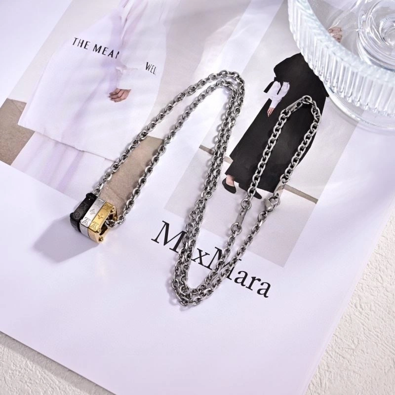 Louis Vuitton Necklaces TimelessDesign 250447