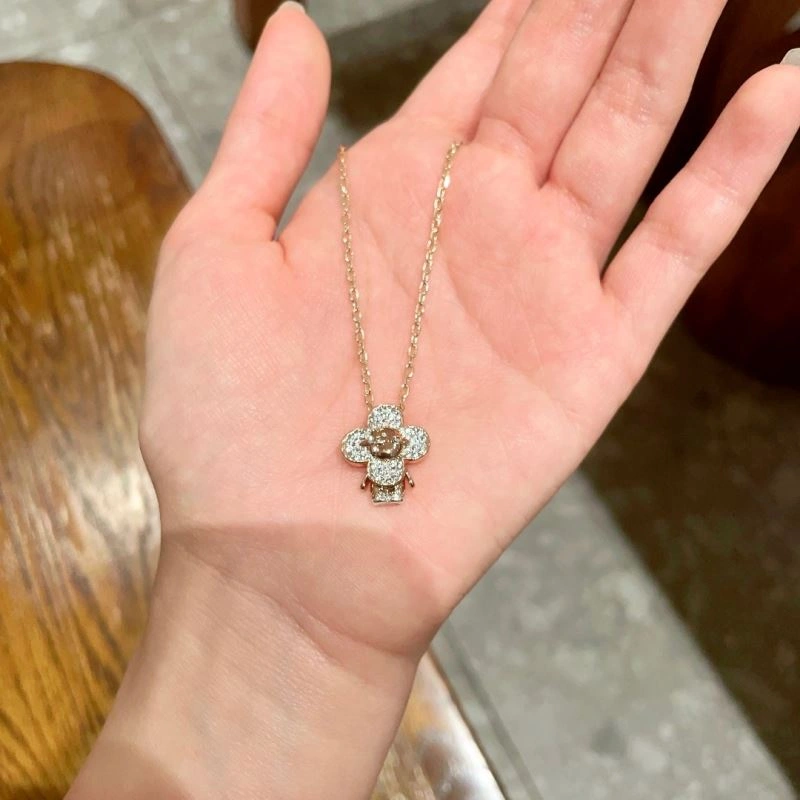 Louis Vuitton Necklaces FastDry 250456
