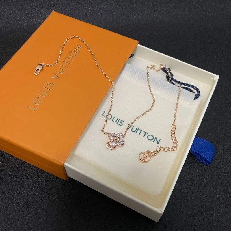 Louis Vuitton Necklaces FastDry 250456