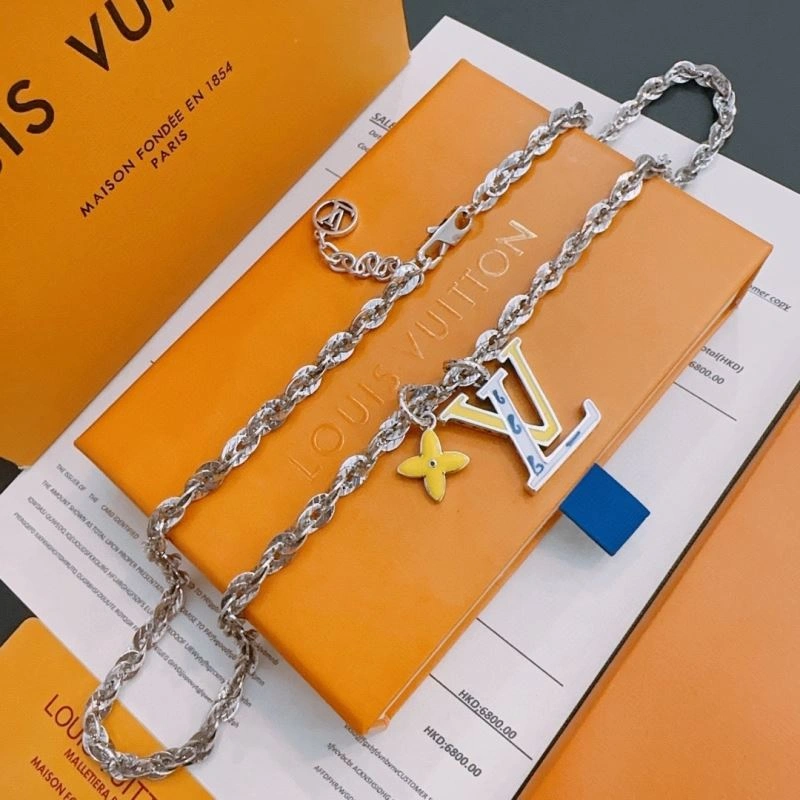 Louis Vuitton Necklaces Sustainable 250445