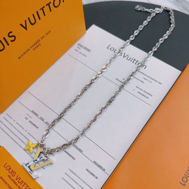 Louis Vuitton Necklaces Sustainable 250445