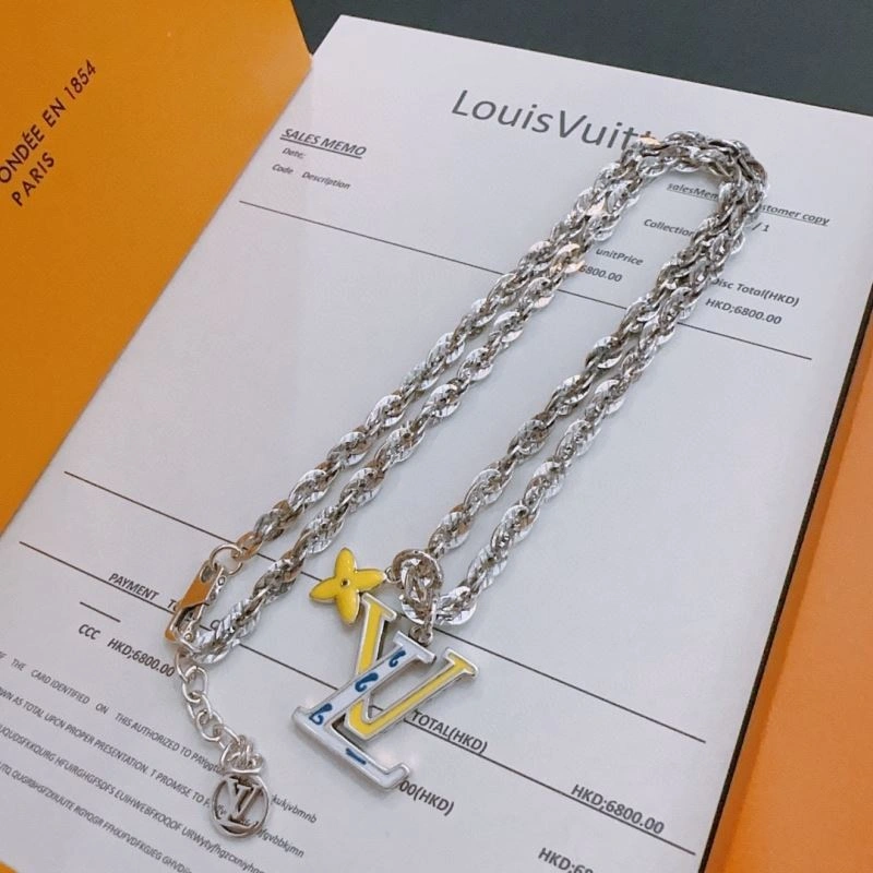 Louis Vuitton Necklaces Sustainable 250445