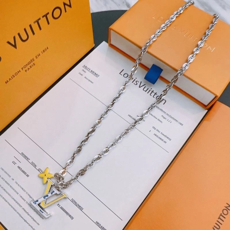 Louis Vuitton Necklaces Sustainable 250445