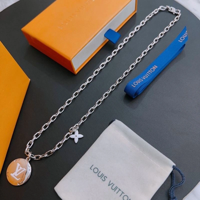 Louis Vuitton Necklaces MoistureWicking 250413