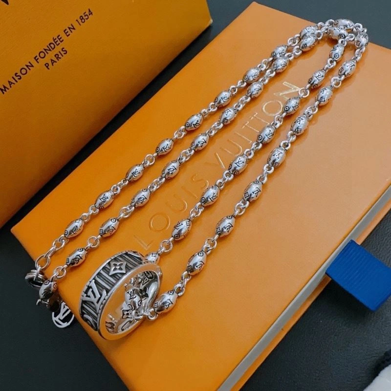 Louis Vuitton Necklaces TravelReady 250419