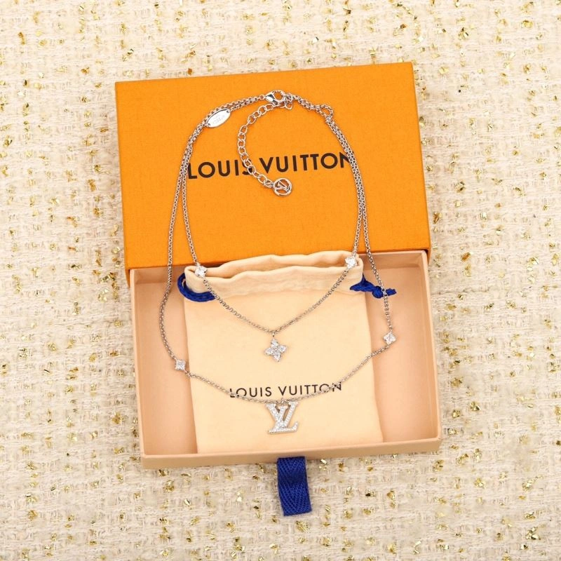 Durable Louis Vuitton Necklaces 250408