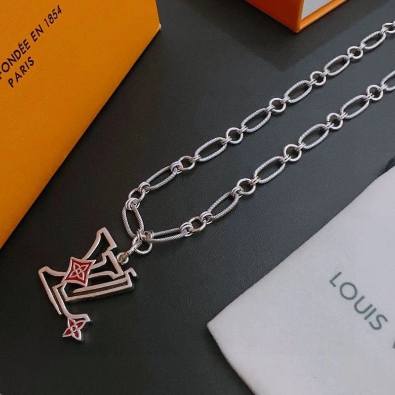 EasyMatch Louis Vuitton Necklaces 250424