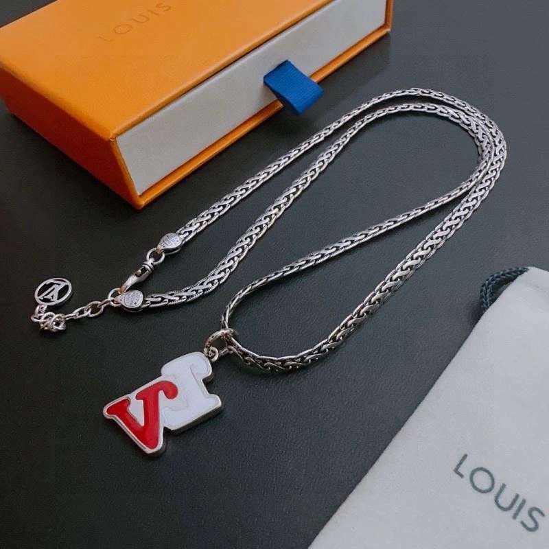 Reliable Louis Vuitton Necklaces 250435