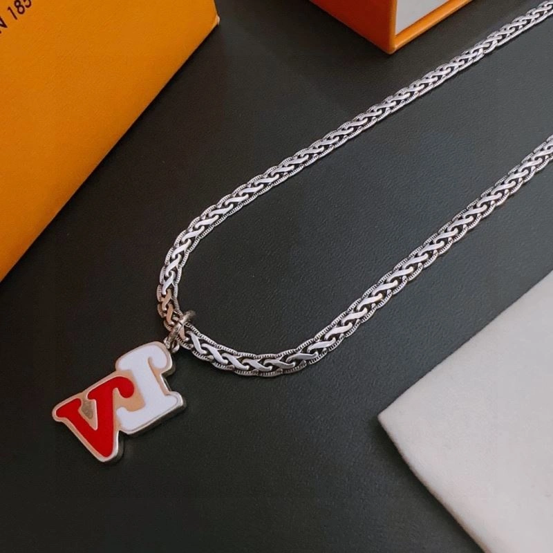 Reliable Louis Vuitton Necklaces 250435