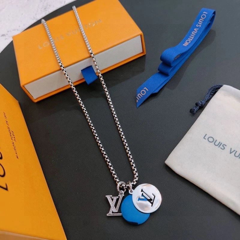 Modern Louis Vuitton Necklaces 250417