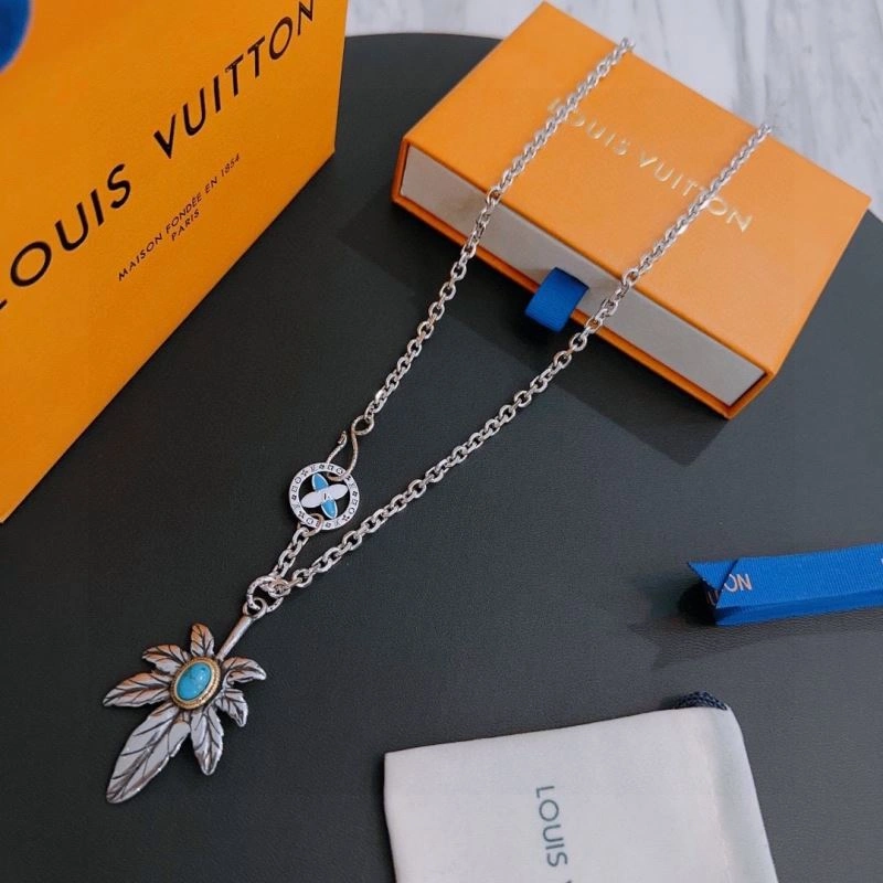 Louis Vuitton Necklaces Original 250432