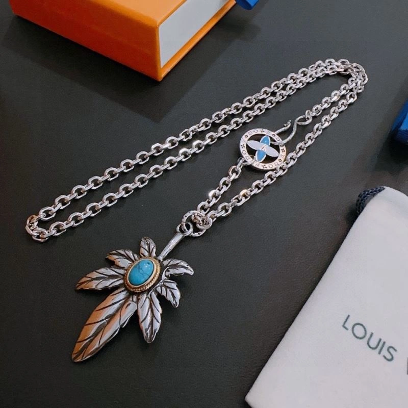 Louis Vuitton Necklaces Original 250432